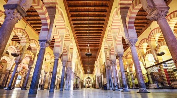 Excursión escolar a la Mezquita Catedral de Córdoba (3)