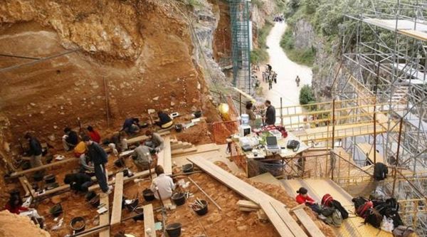 Visita escolar al museo de la evolución humana en Burgos (3)