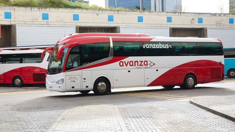Alquiler de autobuses Avanza Bus