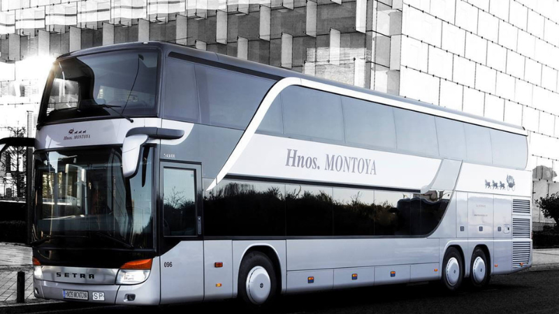 Alquiler de autobuses Hermanos Montoya (2)