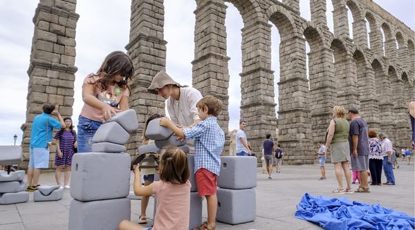 Gymkana fotográfica educativa para escolares en Segovia 