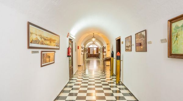 Visita educativa para colegios al Museo Militar de Menorca 