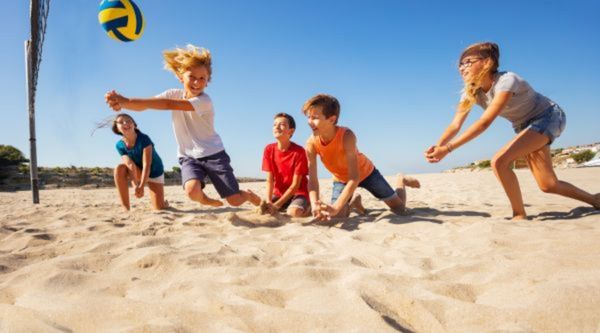 Primeras colonias para niños en Granada 